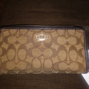 Coach wallet